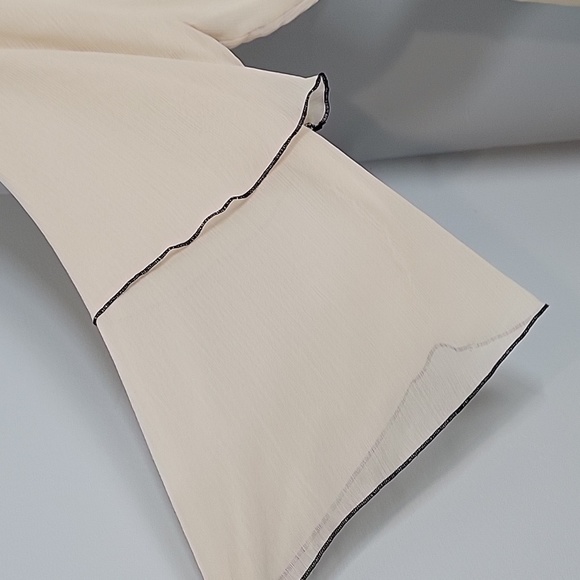 Zara short frilled ruffle chiffon jumpsuit romper / cream & black - Picture 6 of 12